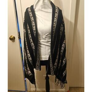 Billabong Black White Grey Striped Knit Shawl Cardigan Poncho Wrap Fringed M/L